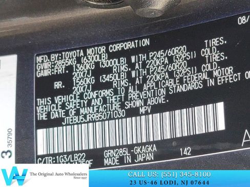 Used 2011 Toyota 4Runner Limited image 25