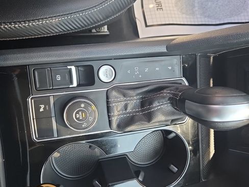 Used 2023 Volkswagen Atlas Cross Sport SE AWD/4WD image 22