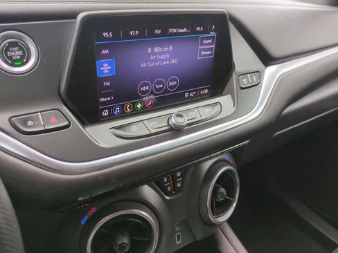 Used 2021 Chevrolet Blazer LT image 27