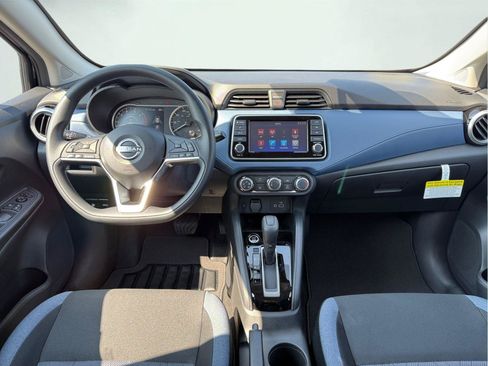 New 2025 Nissan Versa SV w/ Trunk Package FWD image 10