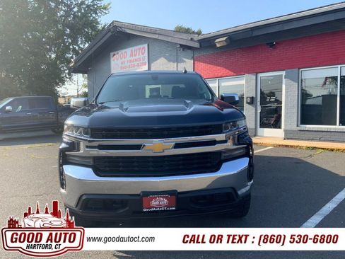 Used 2019 Chevrolet Silverado 1500 LT w/ All-Star Edition AWD/4WD image 2