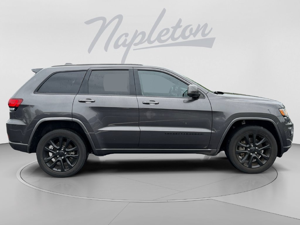 Used 2021 Jeep Grand Cherokee Laredo X RWD image 7