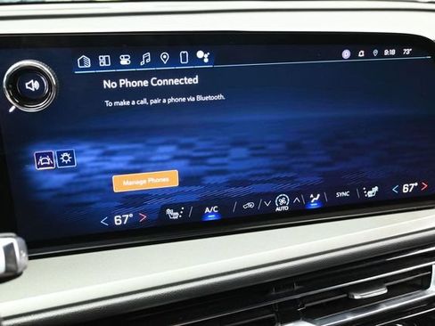 Used 2024 Chevrolet Traverse LT AWD/4WD image 39