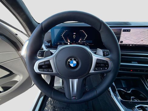 New 2026 BMW X7 xDrive40i w/ M Sport Package image 41