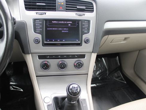Used 2017 Volkswagen Golf Wolfsburg Edition FWD image 13