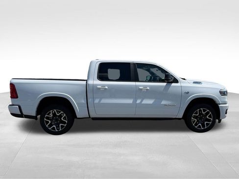 New 2026 RAM 1500 Laramie AWD/4WD image 7