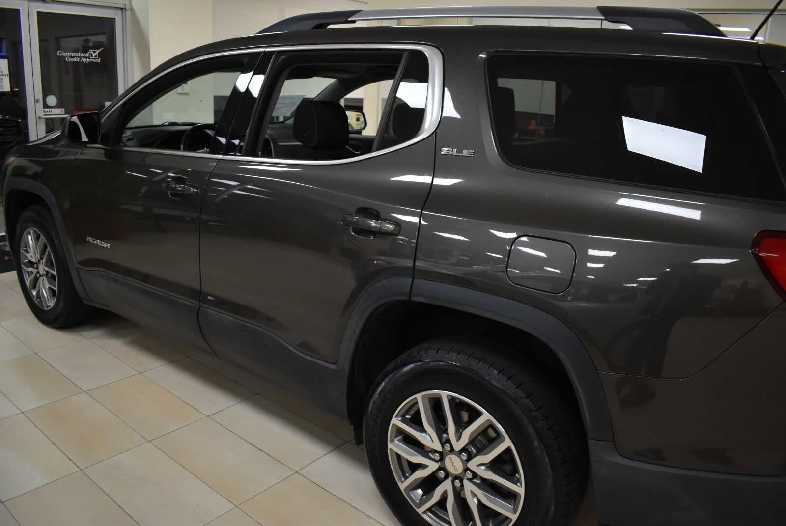 Used 2019 GMC Acadia SLE w/ Driver Alert Package I AWD/4WD image 53