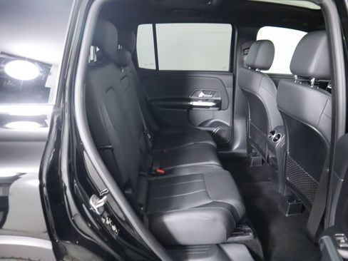 Certified 2025 Mercedes-Benz GLB 250 image 22