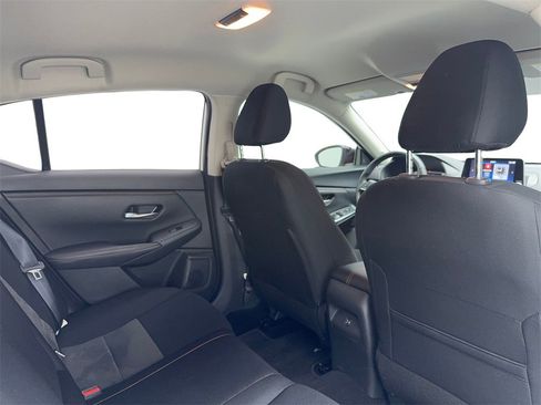 Used 2023 Nissan Sentra SR image 46