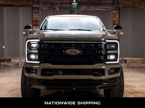 Used 2026 Ford F250 Platinum AWD/4WD image 4