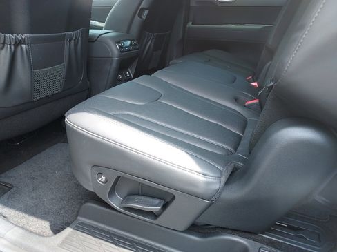 Certified 2025 Hyundai Palisade SEL image 14