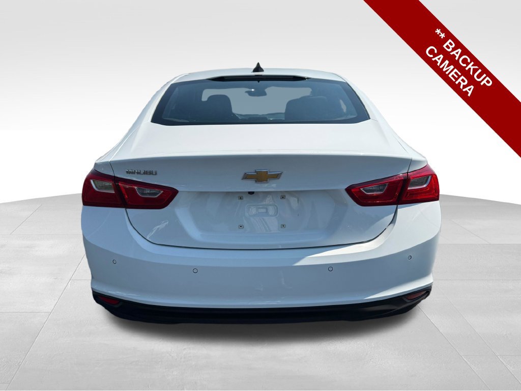 Used 2022 Chevrolet Malibu LS w/ Driver Confidence Package II FWD image 4