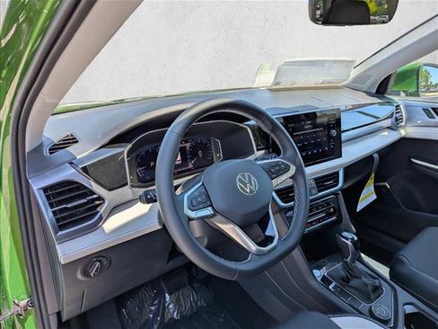 New 2026 Volkswagen Taos SEL AWD/4WD image 12