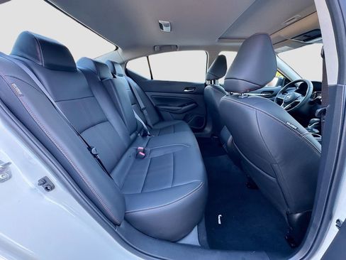 New 2025 Nissan Altima 2.5 SR w/ SR Premium Package image 26