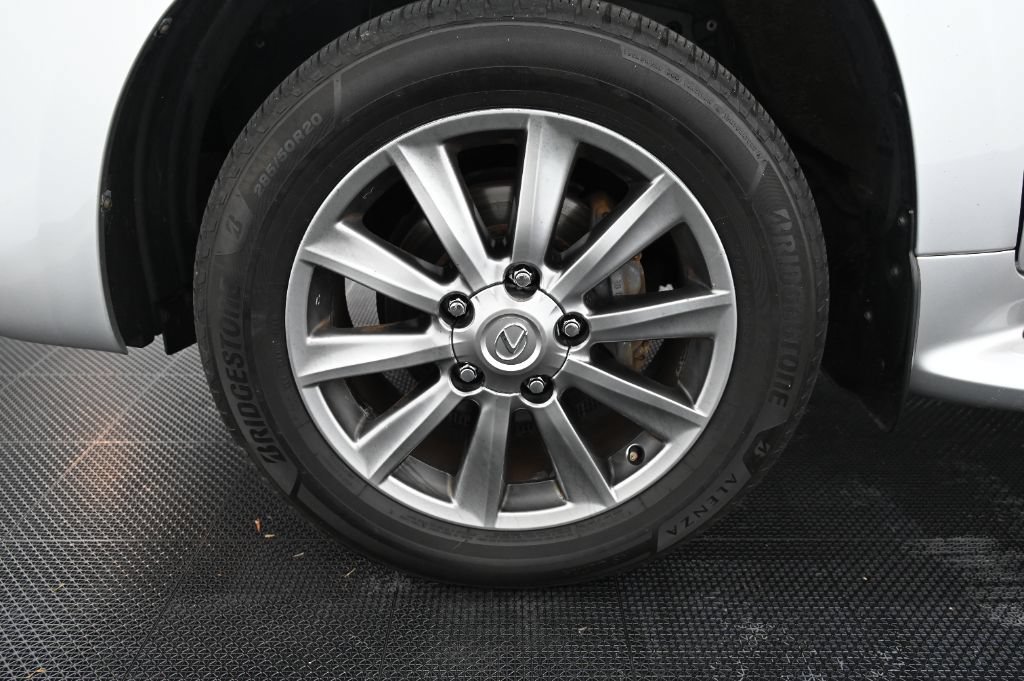 Used 2011 Lexus LX 570 4WD w/ Luxury Pkg image 55