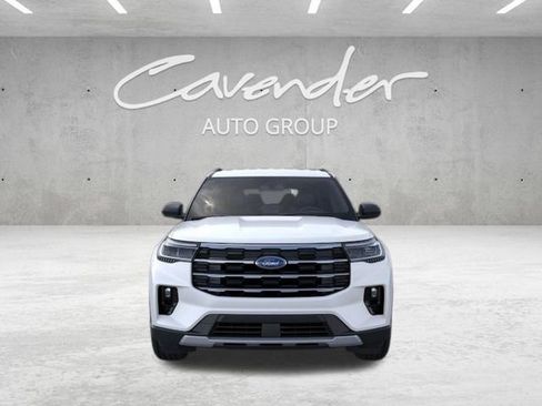 New 2026 Ford Explorer Active RWD image 7