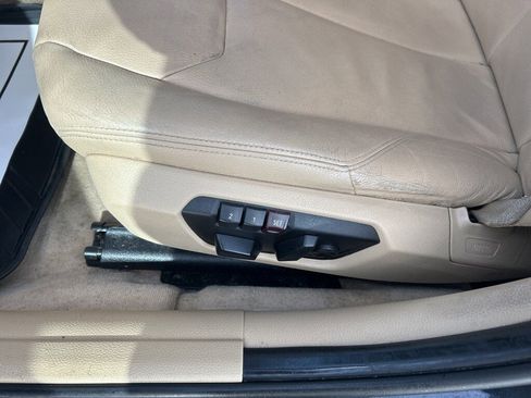 Used 2015 BMW 328i Sedan image 3