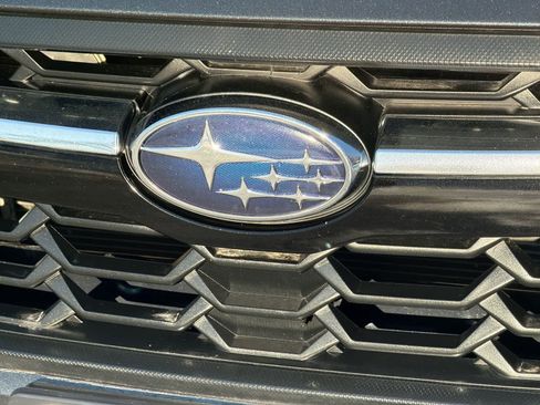 Used 2018 Subaru Crosstrek 2.0i Limited image 12