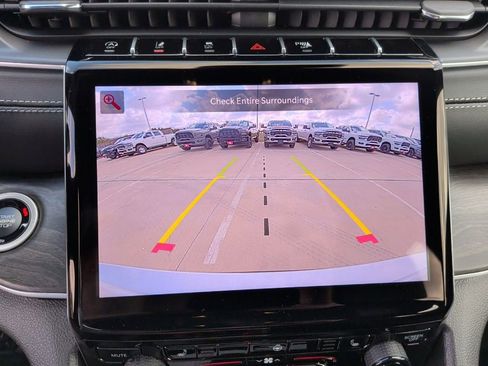 New 2025 Jeep Grand Cherokee L Limited image 26