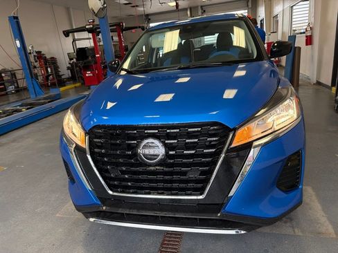 Used 2025 Nissan Kicks Play S FWD image 5