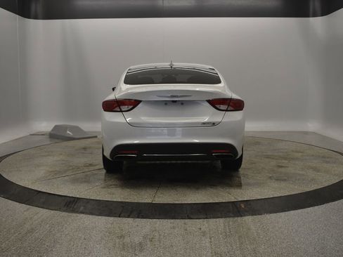 Used 2015 Chrysler 200 S w/ Navigation & Sound Group I image 8