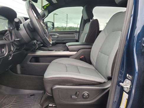 Used 2023 RAM 1500 Big Horn AWD/4WD image 18