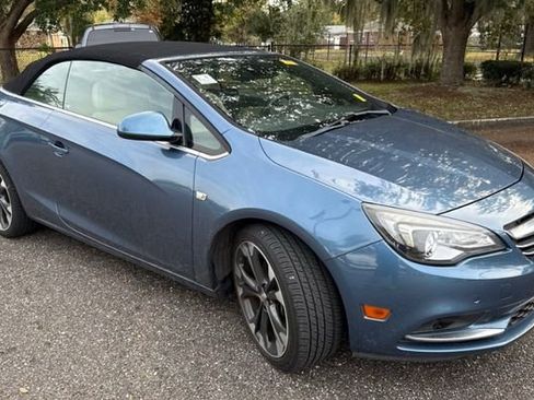 Used 2016 Buick Cascada Premium image 3