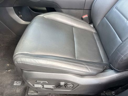 Used 2025 Hyundai Santa Fe Calligraphy FWD image 27
