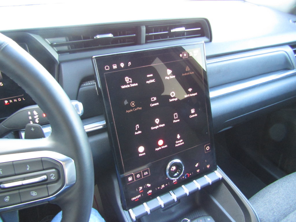 Used 2026 GMC Terrain Elevation AWD/4WD image 27