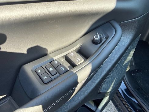 New 2026 Jeep Grand Cherokee Limited w/ Limited Altitude Package AWD/4WD image 19