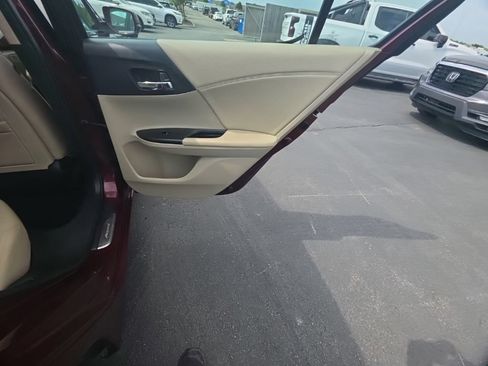 Used 2014 Honda Accord EX-L image 28