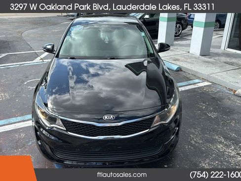 Used 2017 Kia Optima LX FWD image 4