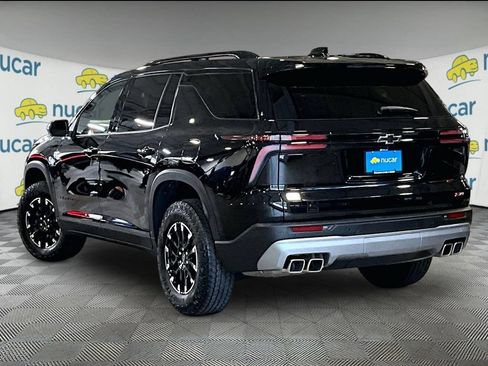 Used 2024 Chevrolet Traverse Z71 AWD/4WD image 4