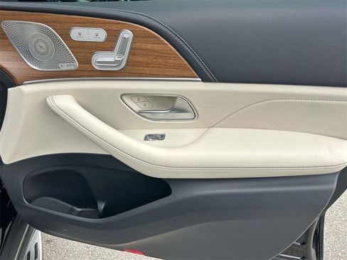 Used 2023 Mercedes-Benz GLE 350 4MATIC image 24