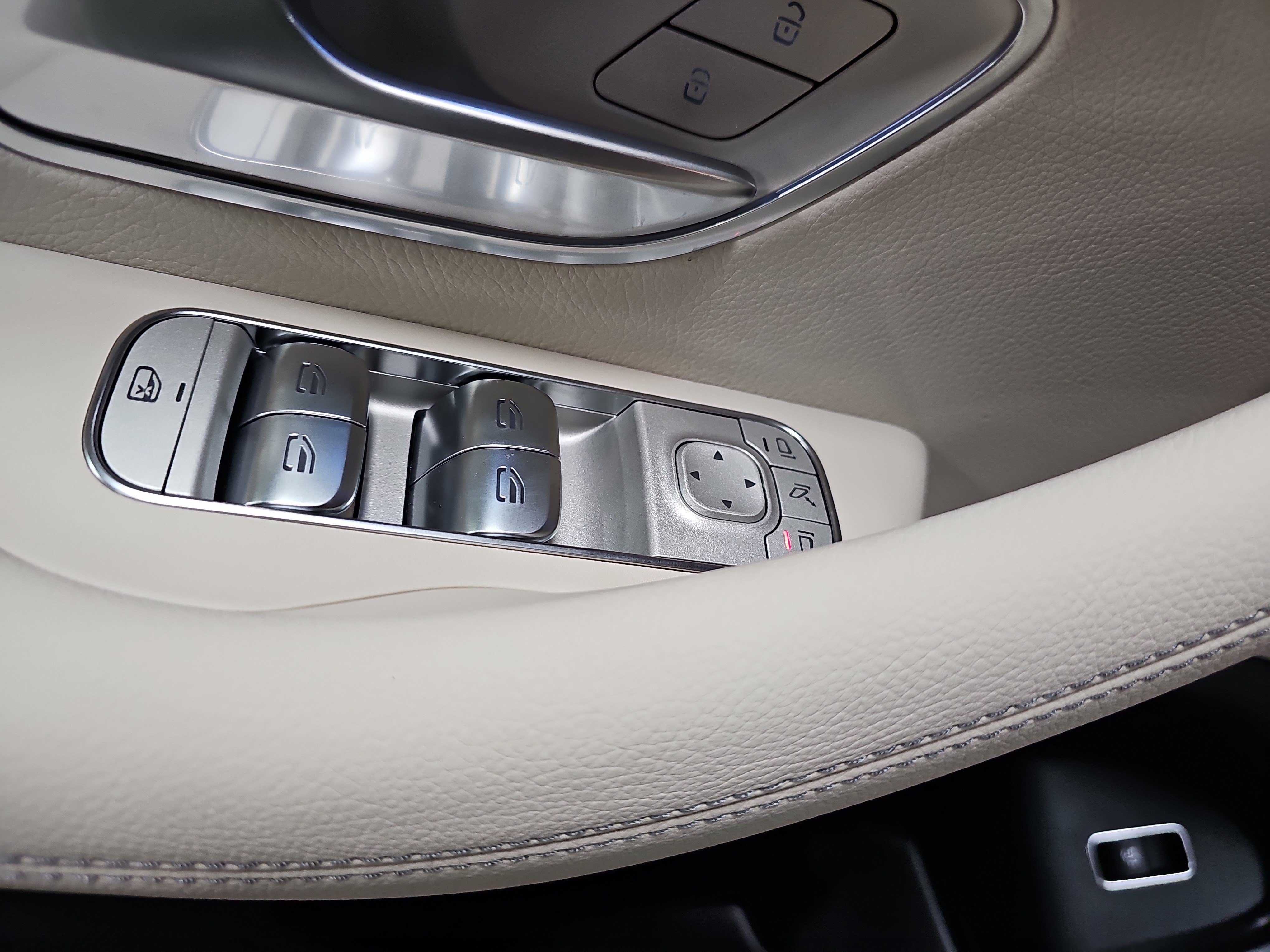 New 2026 Mercedes-Benz GLE 450 4MATIC image 29