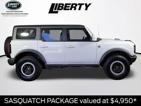 Certified 2023 Ford Bronco Outer Banks w/ Sasquatch Package AWD/4WD image 2
