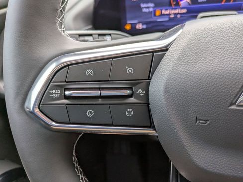 New 2025 Chevrolet Traverse LT w/ Enhanced Driving Package image 25