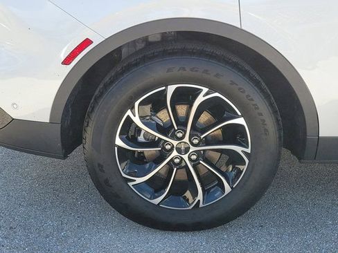Certified 2024 Lincoln Nautilus Premier w/ Equipment Group 102A AWD/4WD image 9