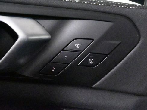 Used 2025 BMW X5 M60i w/ Executive Package image 34