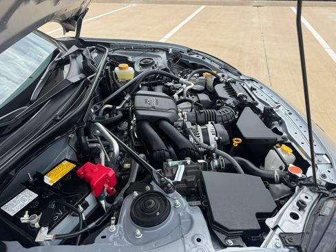 Used 2025 Toyota GR86 Premium RWD image 47