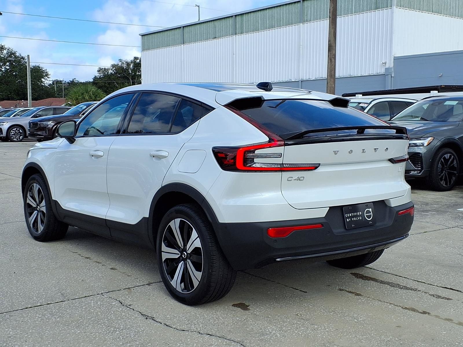 Certified 2023 Volvo C40 P8 Recharge Plus AWD/4WD image 5