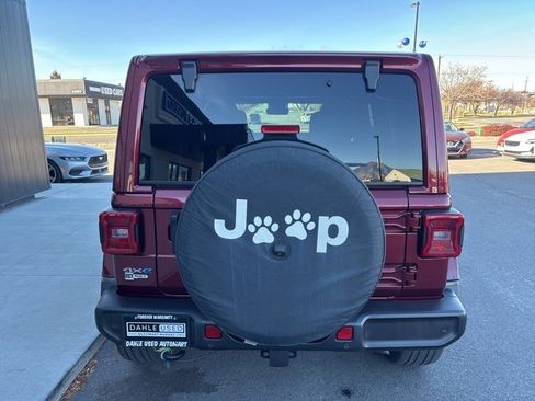 Used 2021 Jeep Wrangler Unlimited Sahara w/ Cold Weather Group image 7