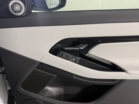 New 2026 Land Rover Range Rover Evoque S image 17