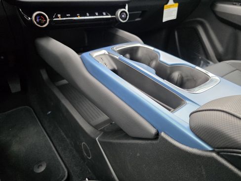 New 2026 Chevrolet Equinox EV LT image 26