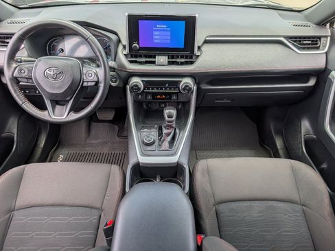 Used 2024 Toyota RAV4 SE w/ Weather & Moonroof Package AWD/4WD image 4