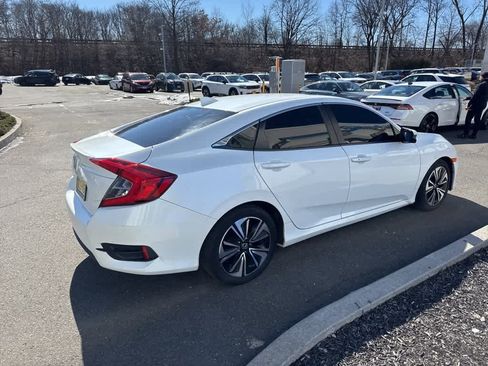 Used 2017 Honda Civic EX-T image 13