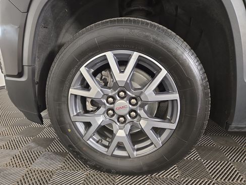 Used 2023 GMC Acadia SLT AWD/4WD image 34