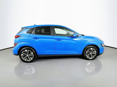 Used 2022 Hyundai Kona Limited image 32