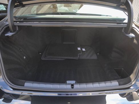 Used 2026 BMW i7 eDrive50 w/ M Sport Package RWD image 22