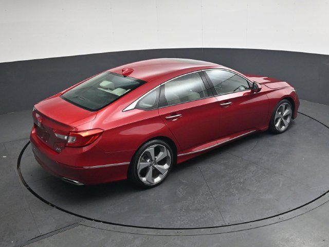 Used 2018 Honda Accord Touring image 24